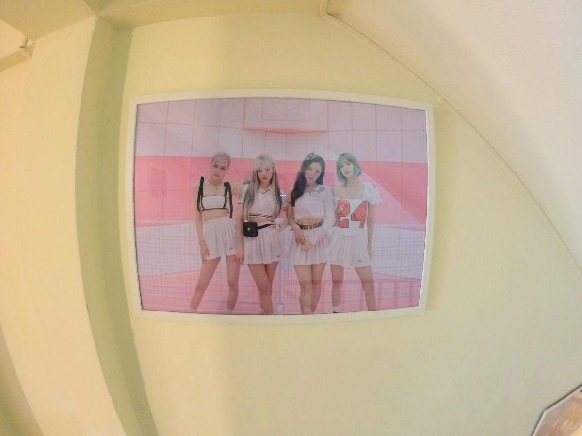 Kpop Hostel Karon Eksteriør billede