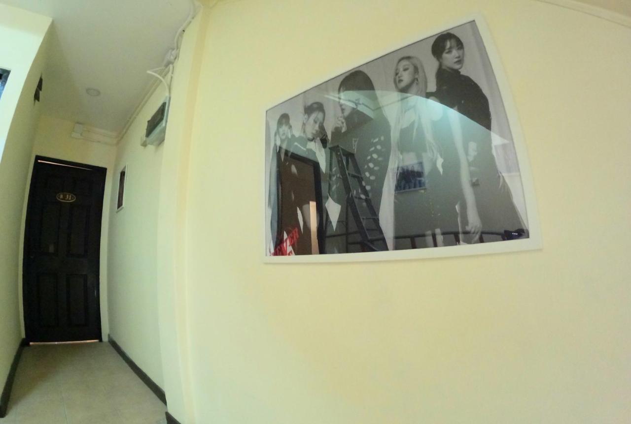 Kpop Hostel Karon Eksteriør billede